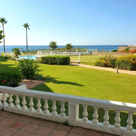Casitamar Frontline House Casares Costa Near Estepona *